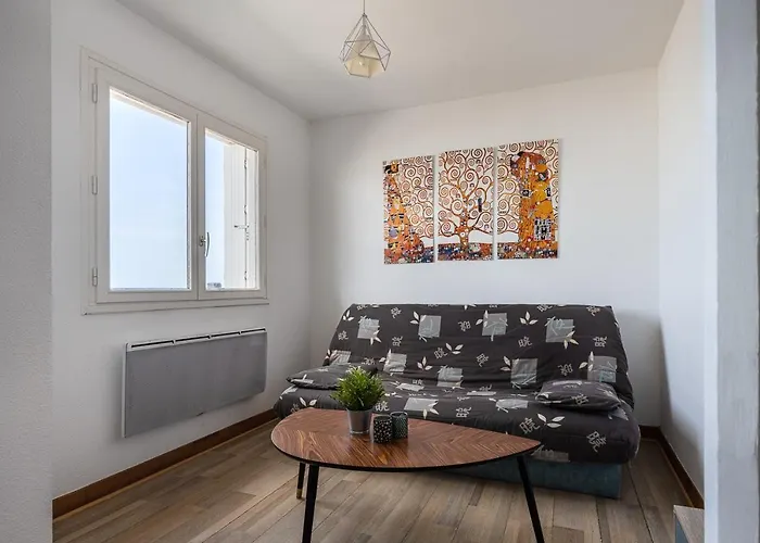 דירה Face A La Avec Balcon *